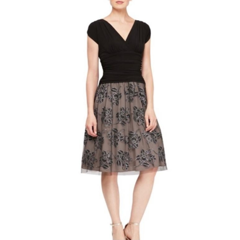 SLNY Dress Size 18W